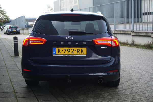 Ford FOCUS Wagon 1.0 EcoB.125PK Hybrid Titanium X Bus./Trekhaak/ Winter+Technologypack. Ford FOCUS Wagon 1.0 EcoB.125PK Hybrid Titanium X Bus./Trekhaak/ Winter+Technologypack.