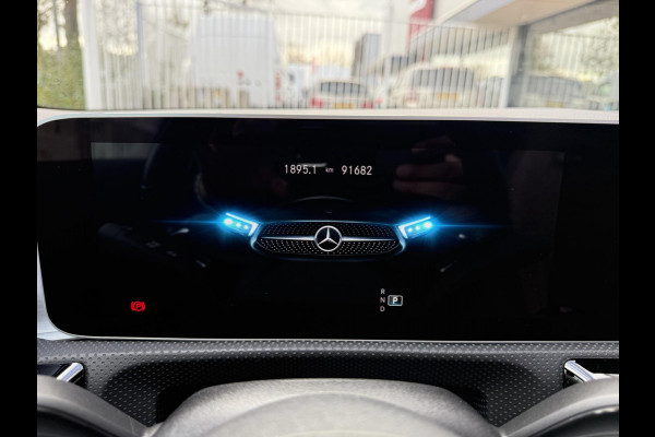 Mercedes-Benz A-Klasse 220 4MATIC | AMG | Pano | Sfeer | LED Mercedes-Benz A-Klasse 220 4MATIC | AMG | Pano | Sfeer | LED