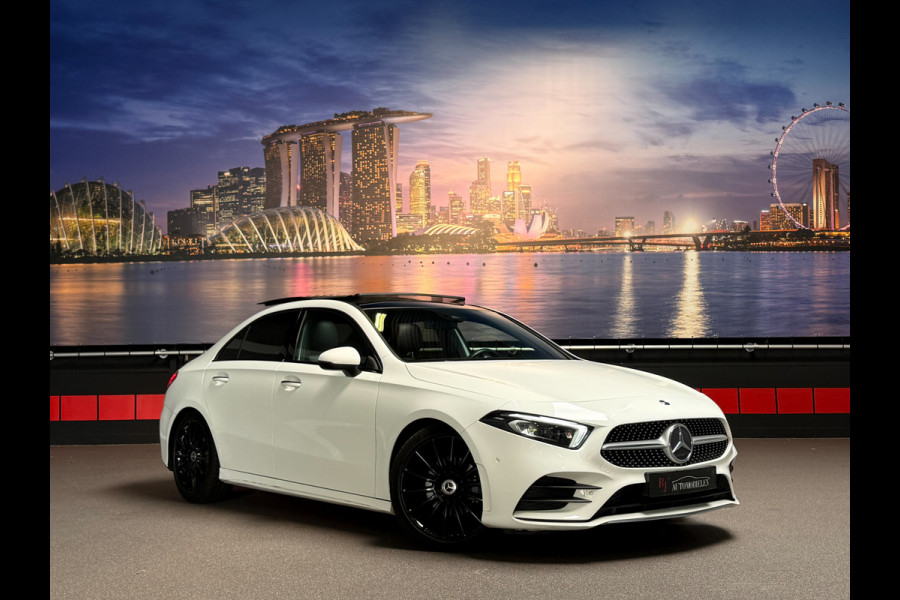 Mercedes-Benz A-Klasse A200 AMG Limousine | Memory|Night-pakket|Keyless|Multibeam Mercedes-Benz A-Klasse A200 AMG Limousine | Memory|Night-pakket|Keyless|Multibeam