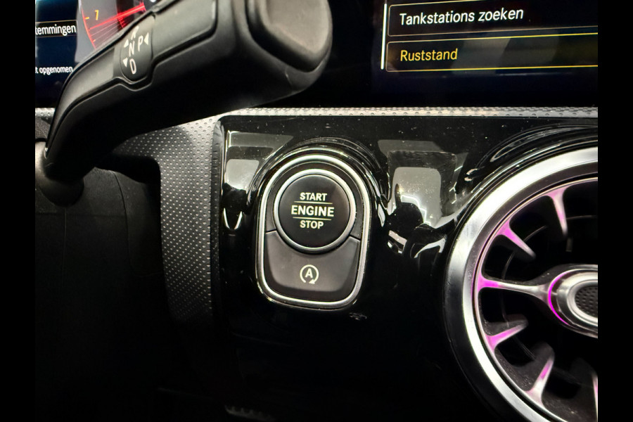 Mercedes-Benz A-Klasse A200 AMG Limousine | Memory|Night-pakket|Keyless|Multibeam Mercedes-Benz A-Klasse A200 AMG Limousine | Memory|Night-pakket|Keyless|Multibeam