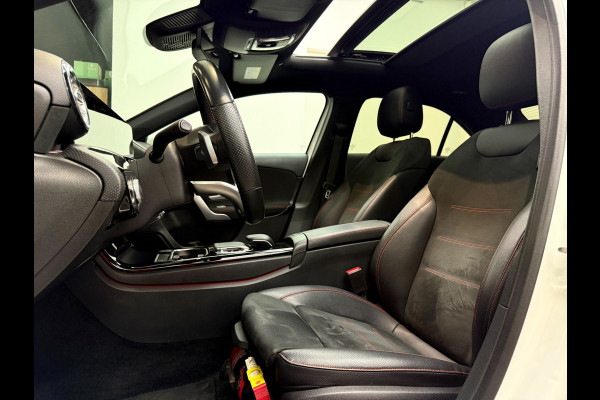 Mercedes-Benz A-Klasse A200 AMG Limousine | Memory|Night-pakket|Keyless|Multibeam Mercedes-Benz A-Klasse A200 AMG Limousine | Memory|Night-pakket|Keyless|Multibeam