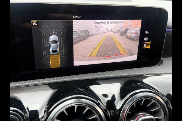 Mercedes-Benz A-Klasse A200 AMG Limousine | Memory|Night-pakket|Keyless|Multibeam Mercedes-Benz A-Klasse A200 AMG Limousine | Memory|Night-pakket|Keyless|Multibeam