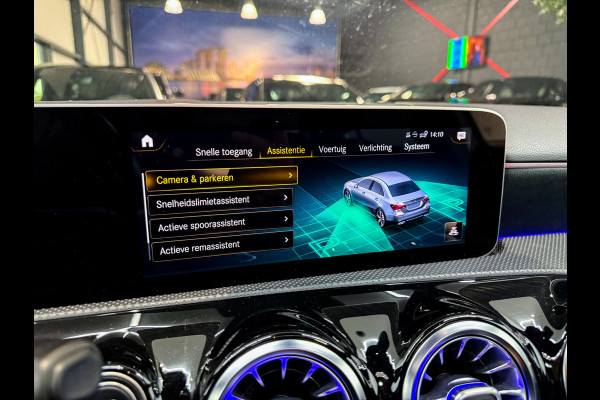 Mercedes-Benz A-Klasse A200 AMG Limousine | Memory|Night-pakket|Keyless|Multibeam Mercedes-Benz A-Klasse A200 AMG Limousine | Memory|Night-pakket|Keyless|Multibeam