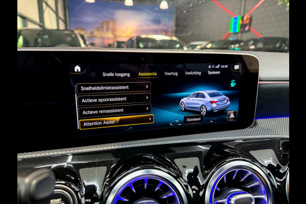 Mercedes-Benz A-Klasse A200 AMG Limousine | Memory|Night-pakket|Keyless|Multibeam Mercedes-Benz A-Klasse A200 AMG Limousine | Memory|Night-pakket|Keyless|Multibeam