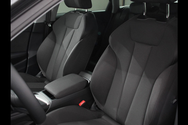 Audi A4 Avant 40 TFSI 204pk S-Line Plus S-tronic | Virtual Cockpit | Navigatie | Parkeer sensoren V+A | Climate Control | Adaptive Cruise Control | Electrisch bedienbare achterklep | Audi A4 Avant 40 TFSI 204pk S-Line Plus S-tronic | Virtual Cockpit | Navigatie | Parkeer sensoren V+A | Climate Control | Adaptive Cruise Control | Electrisch bedienbare achterklep |