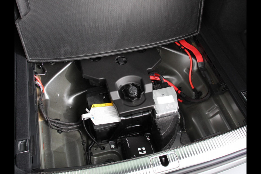 Audi A4 Avant 40 TFSI 204pk S-Line Plus S-tronic | Virtual Cockpit | Navigatie | Parkeer sensoren V+A | Climate Control | Adaptive Cruise Control | Electrisch bedienbare achterklep | Audi A4 Avant 40 TFSI 204pk S-Line Plus S-tronic | Virtual Cockpit | Navigatie | Parkeer sensoren V+A | Climate Control | Adaptive Cruise Control | Electrisch bedienbare achterklep |