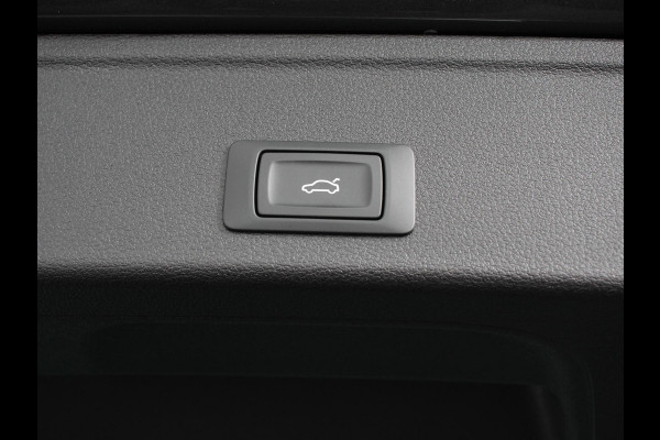 Audi A4 Avant 40 TFSI 204pk S-Line Plus S-tronic | Virtual Cockpit | Navigatie | Parkeer sensoren V+A | Climate Control | Adaptive Cruise Control | Electrisch bedienbare achterklep | Audi A4 Avant 40 TFSI 204pk S-Line Plus S-tronic | Virtual Cockpit | Navigatie | Parkeer sensoren V+A | Climate Control | Adaptive Cruise Control | Electrisch bedienbare achterklep |