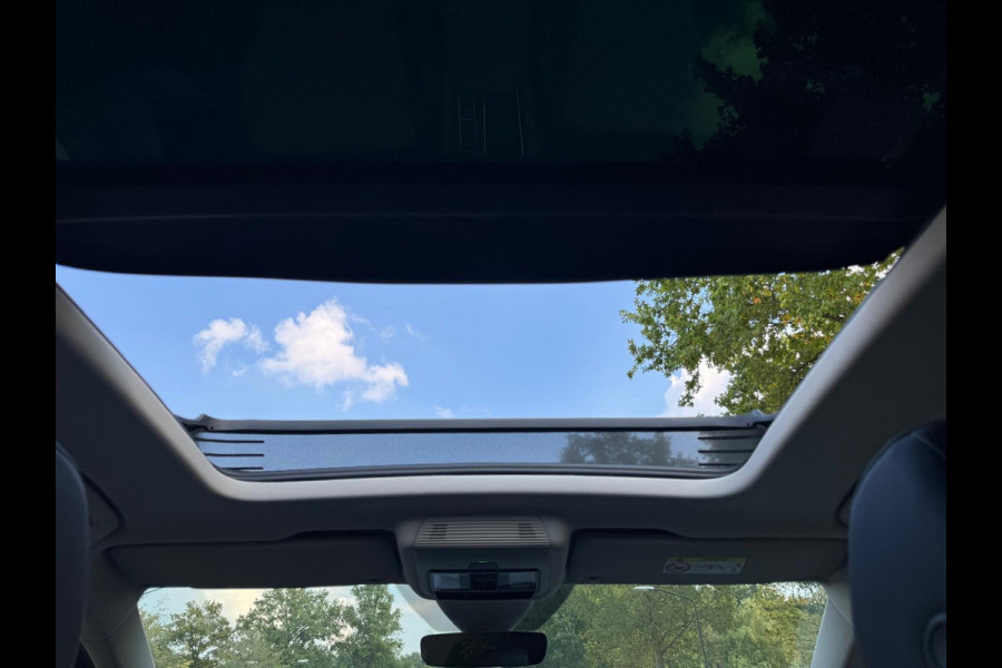 Škoda ENYAQ iV 80, panoramadak, achteruitrijcamera, stoel-stuurverwarming, 1/2 leder, vele opties,, eerste eigenaar