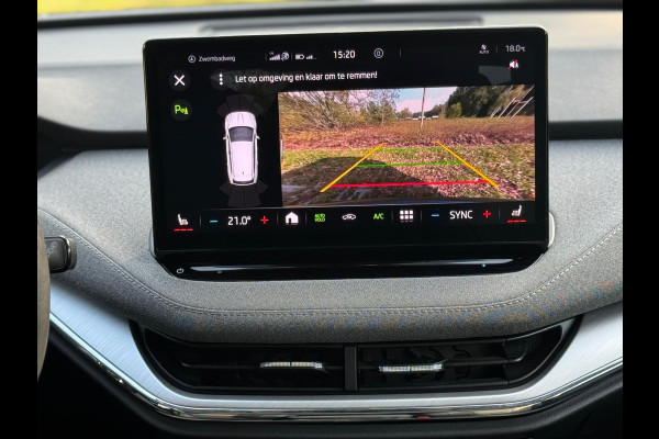 Škoda ENYAQ iV 80, panoramadak, achteruitrijcamera, stoel-stuurverwarming, 1/2 leder, vele opties,, eerste eigenaar