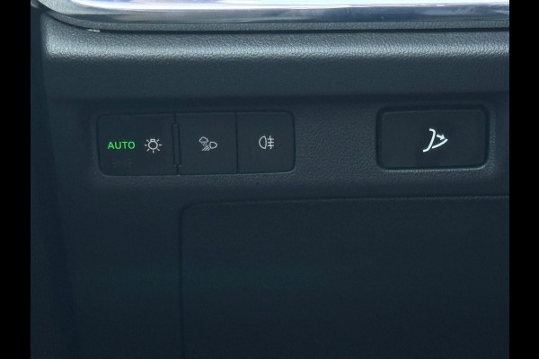 Škoda ENYAQ iV 80, panoramadak, achteruitrijcamera, stoel-stuurverwarming, 1/2 leder, vele opties,, eerste eigenaar