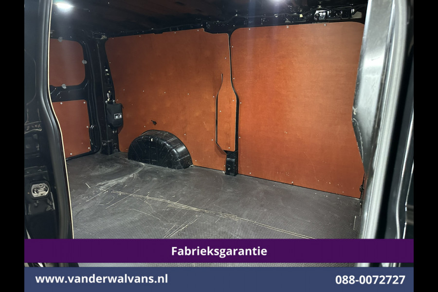 Ford Transit Custom 2.0 TDCI 136pk L2H1 Euro6 Airco | Camera | LED | Parkeersensoren | Apple Carplay Android Auto, Verwarmde voorruit, Bijrijdersbank, Cruisecontrol Ford Transit Custom 2.0 TDCI 136pk L2H1 Euro6 Airco | Camera | LED | Parkeersensoren | Apple Carplay Android Auto, Verwarmde voorruit, Bijrijdersbank, Cruisecontrol