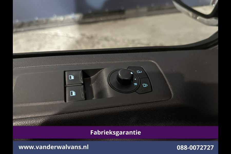 Ford Transit Custom 2.0 TDCI 136pk L2H1 Euro6 Airco | Camera | LED | Parkeersensoren | Apple Carplay Android Auto, Verwarmde voorruit, Bijrijdersbank, Cruisecontrol Ford Transit Custom 2.0 TDCI 136pk L2H1 Euro6 Airco | Camera | LED | Parkeersensoren | Apple Carplay Android Auto, Verwarmde voorruit, Bijrijdersbank, Cruisecontrol