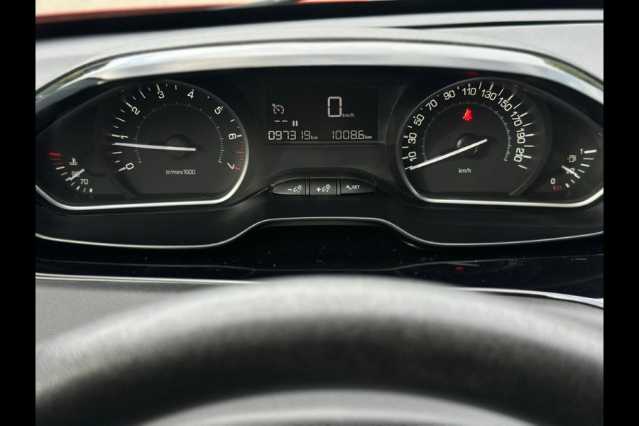 Peugeot 208 1.2 PureTech Blue Lion, 5 deurs, airco, parkeersensoren, cruisecontrol,Nederlandse auto met nationale auto pas