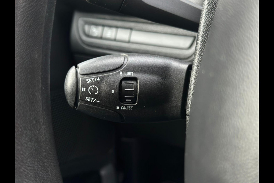 Peugeot 208 1.2 PureTech Blue Lion, 5 deurs, airco, parkeersensoren, cruisecontrol,Nederlandse auto met nationale auto pas