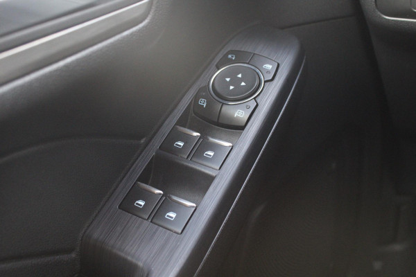 Ford Kuga 1.5 EcoBoost Titanium X | Trekhaak 1800KG | Stoel + Stuurverwarming | Cruise Control | Navigatie | Climate Control |