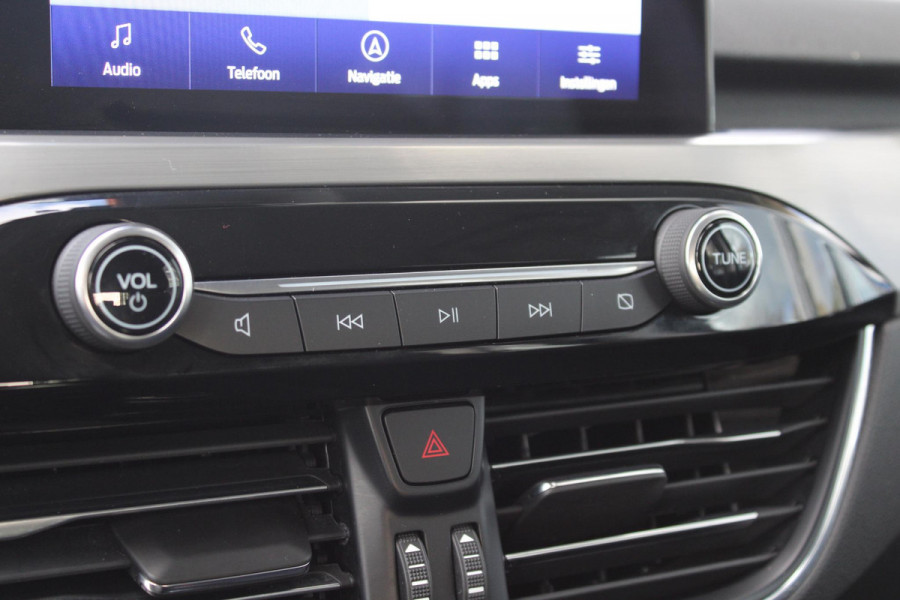 Ford Kuga 1.5 EcoBoost Titanium X | Trekhaak 1800KG | Stoel + Stuurverwarming | Cruise Control | Navigatie | Climate Control |