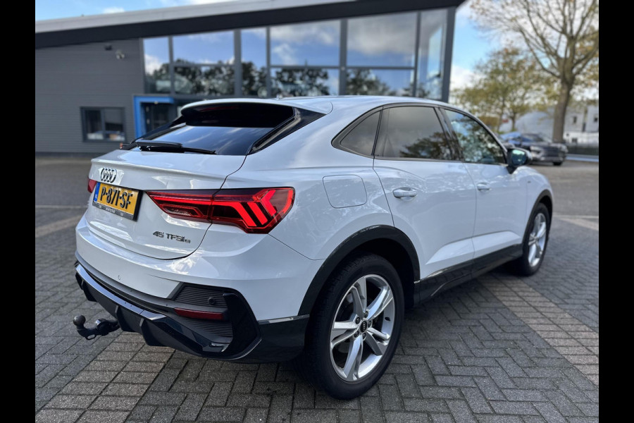 Audi Q3 Sportback 45 TFSI e S Edition PLUG IN HYBRIDE||2x S-LINE BINNEN + BUITEN| ADAPTIVE CRUISE| DODE HOEK | ELEK. TREKHAAK| DIG. DASH| Audi Q3 Sportback 45 TFSI e S Edition PLUG IN HYBRIDE||2x S-LINE BINNEN + BUITEN| ADAPTIVE CRUISE| DODE HOEK | ELEK. TREKHAAK| DIG. DASH|