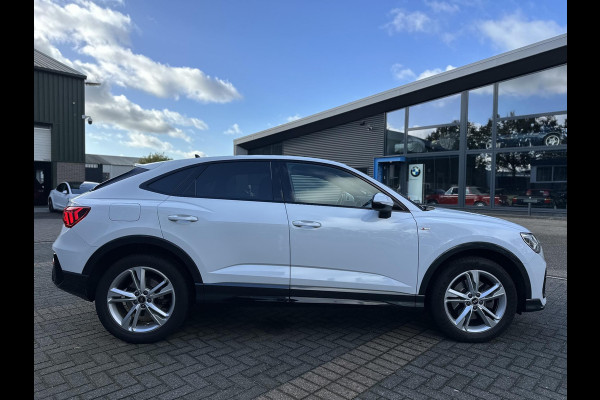Audi Q3 Sportback 45 TFSI e S Edition PLUG IN HYBRIDE||2x S-LINE BINNEN + BUITEN| ADAPTIVE CRUISE| DODE HOEK | ELEK. TREKHAAK| DIG. DASH| Audi Q3 Sportback 45 TFSI e S Edition PLUG IN HYBRIDE||2x S-LINE BINNEN + BUITEN| ADAPTIVE CRUISE| DODE HOEK | ELEK. TREKHAAK| DIG. DASH|