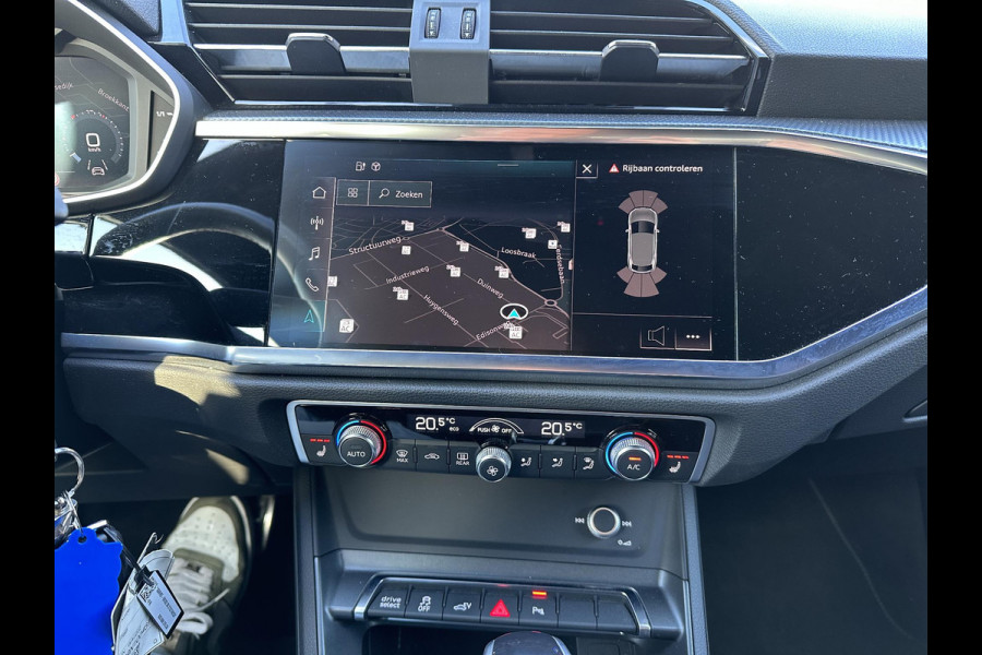 Audi Q3 Sportback 45 TFSI e S Edition PLUG IN HYBRIDE||2x S-LINE BINNEN + BUITEN| ADAPTIVE CRUISE| DODE HOEK | ELEK. TREKHAAK| DIG. DASH| Audi Q3 Sportback 45 TFSI e S Edition PLUG IN HYBRIDE||2x S-LINE BINNEN + BUITEN| ADAPTIVE CRUISE| DODE HOEK | ELEK. TREKHAAK| DIG. DASH|