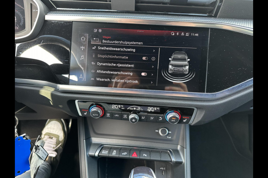 Audi Q3 Sportback 45 TFSI e S Edition PLUG IN HYBRIDE||2x S-LINE BINNEN + BUITEN| ADAPTIVE CRUISE| DODE HOEK | ELEK. TREKHAAK| DIG. DASH| Audi Q3 Sportback 45 TFSI e S Edition PLUG IN HYBRIDE||2x S-LINE BINNEN + BUITEN| ADAPTIVE CRUISE| DODE HOEK | ELEK. TREKHAAK| DIG. DASH|