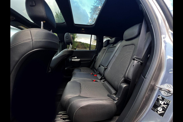 Mercedes-Benz Glb 200 Premium Plus panorama_carplay_Camera Mercedes-Benz Glb 200 Premium Plus panorama_carplay_Camera