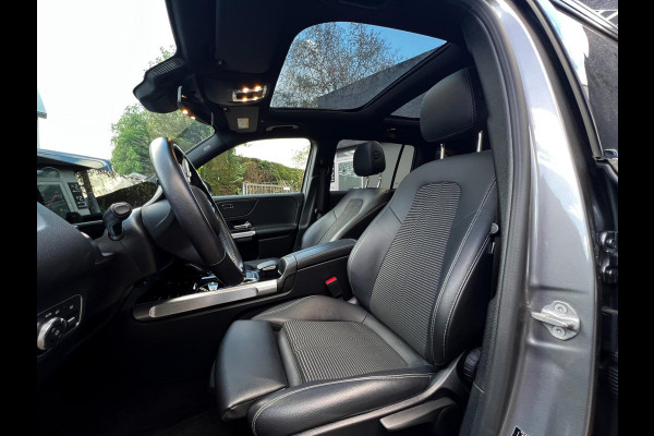 Mercedes-Benz Glb 200 Premium Plus panorama_carplay_Camera Mercedes-Benz Glb 200 Premium Plus panorama_carplay_Camera