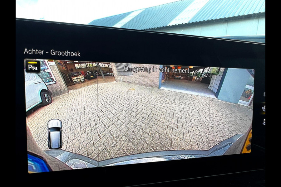 Mercedes-Benz Glb 200 Premium Plus panorama_carplay_Camera Mercedes-Benz Glb 200 Premium Plus panorama_carplay_Camera