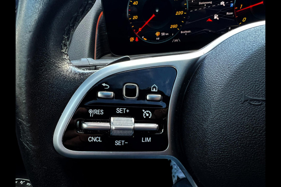 Mercedes-Benz Glb 200 Premium Plus panorama_carplay_Camera Mercedes-Benz Glb 200 Premium Plus panorama_carplay_Camera