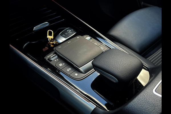 Mercedes-Benz Glb 200 Premium Plus panorama_carplay_Camera Mercedes-Benz Glb 200 Premium Plus panorama_carplay_Camera