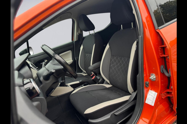 Nissan Micra 0.9 IG-T Tekna, achteruitrijcamera, climaat control, navigatie, 17 inch, vele opties Nissan Micra 0.9 IG-T Tekna, achteruitrijcamera, climaat control, navigatie, 17 inch, vele opties