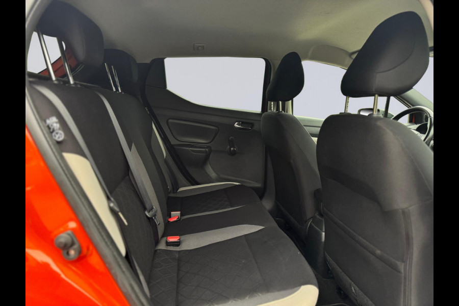 Nissan Micra 0.9 IG-T Tekna, achteruitrijcamera, climaat control, navigatie, 17 inch, vele opties Nissan Micra 0.9 IG-T Tekna, achteruitrijcamera, climaat control, navigatie, 17 inch, vele opties