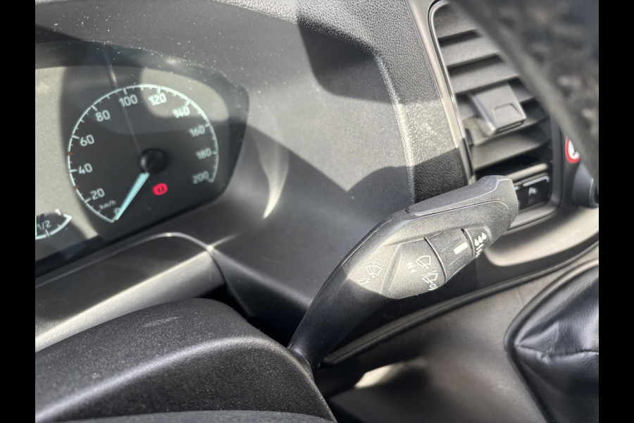 Ford Transit Custom 2.0 TDCI L1H1*A/C*CRUISE*IMPERIAAL*HAAK*OMVORMER*