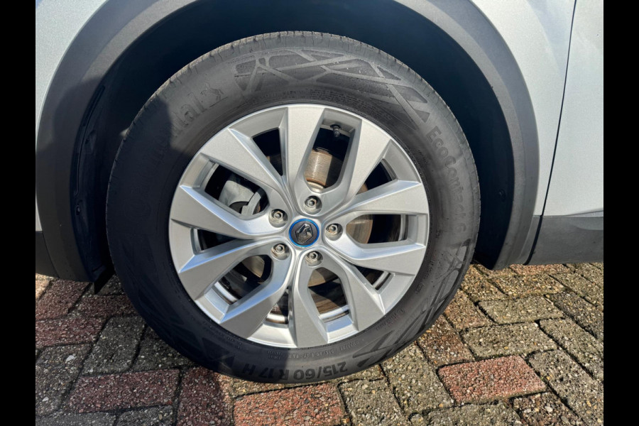 Renault Captur 1.6 E-Tech Plug-in Hybrid 160 Intens Trekhaak / Groot Navi / LM velgen / Clima / Full LED