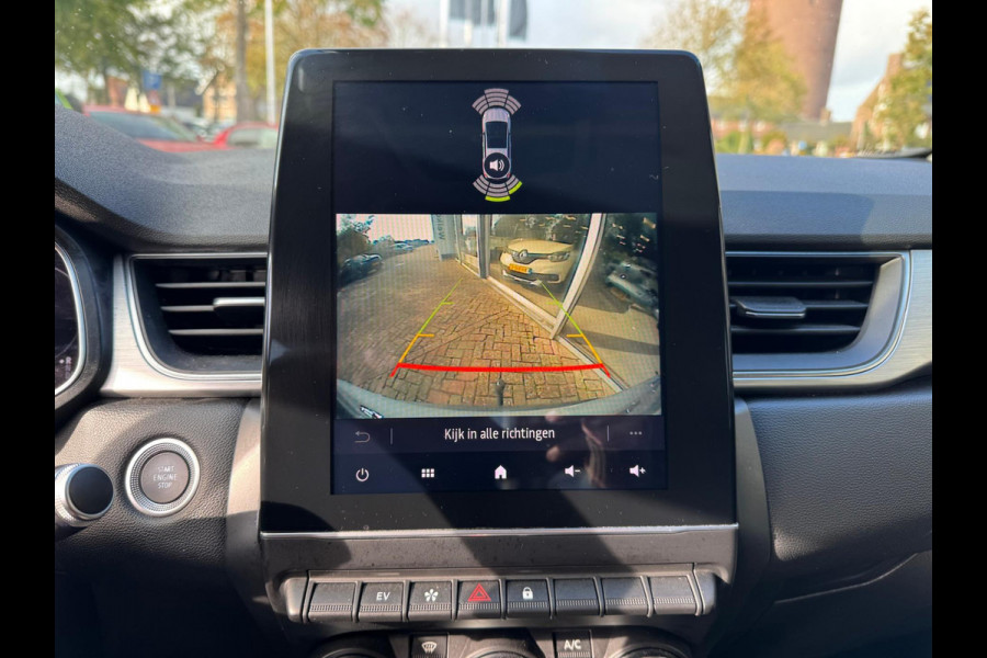 Renault Captur 1.6 E-Tech Plug-in Hybrid 160 Intens Trekhaak / Groot Navi / LM velgen / Clima / Full LED