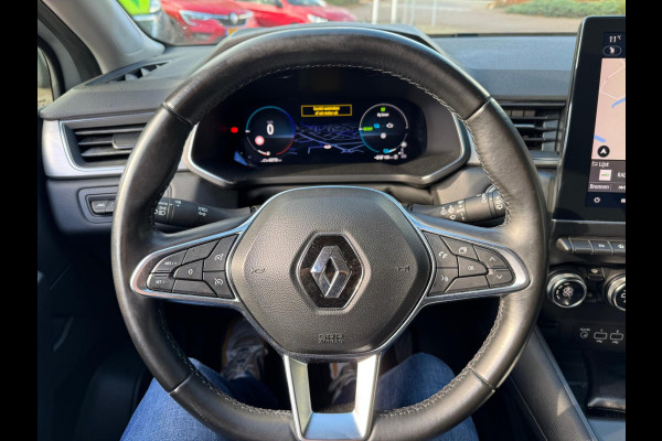 Renault Captur 1.6 E-Tech Plug-in Hybrid 160 Intens Trekhaak / Groot Navi / LM velgen / Clima / Full LED