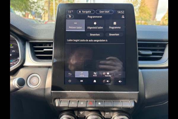 Renault Captur 1.6 E-Tech Plug-in Hybrid 160 Intens Trekhaak / Groot Navi / LM velgen / Clima / Full LED