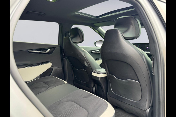 Kia Ev6 GT-Line 325 pk AWD 77.4 kWh, matgrijs, panoramadak , 20 inch, camera, vele opties, Nederlandse auto met nationale auto pas