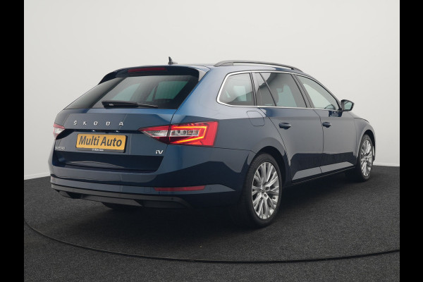 Škoda Superb Combi 1.4 TSI iV Ambition Plug In Hybrid 218pk Dealer O.H PHEV | Adaptive Cruise | Camera | Stoelen & Stuur Verwarmd | Canton Audio | Apple Carplay | Blis | Keyless | Navigatie | Virtual | DAB |