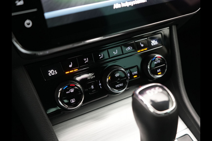 Škoda Superb Combi 1.4 TSI iV Ambition Plug In Hybrid 218pk Dealer O.H PHEV | Adaptive Cruise | Camera | Stoelen & Stuur Verwarmd | Canton Audio | Apple Carplay | Blis | Keyless | Navigatie | Virtual | DAB |