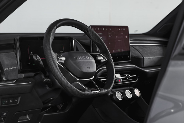 Škoda Kodiaq 1.5 TSI PHEV Sportline Business | DCC+ | Elek. Trekhaak | Dig. Cockpit | Adapt Cruise | Memory | Winterpakket | Camera | NAV + App. Connect | ECC | DAB | Elek. Klep | LM 20" | 2947