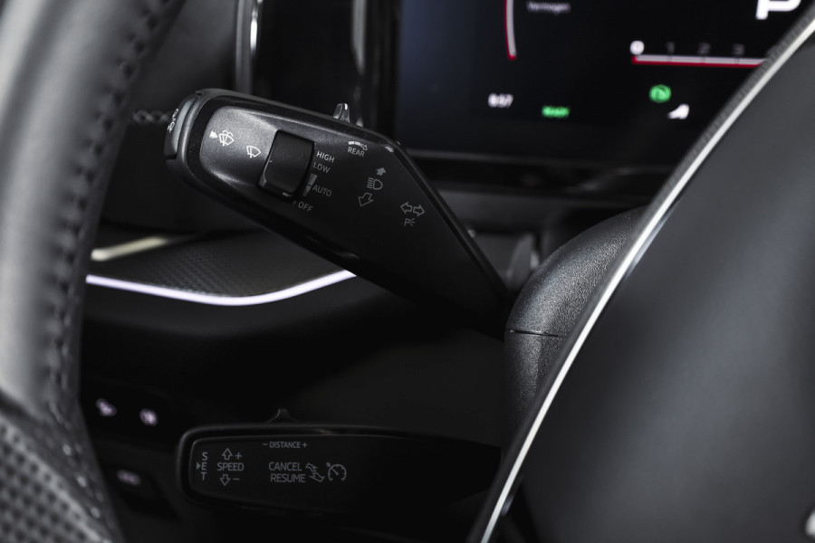 Škoda Kodiaq 1.5 TSI PHEV Sportline Business | DCC+ | Elek. Trekhaak | Dig. Cockpit | Adapt Cruise | Memory | Winterpakket | Camera | NAV + App. Connect | ECC | DAB | Elek. Klep | LM 20" | 3559 Škoda Kodiaq 1.5 TSI PHEV Sportline Business | DCC+ | Elek. Trekhaak | Dig. Cockpit | Adapt Cruise | Memory | Winterpakket | Camera | NAV + App. Connect | ECC | DAB | Elek. Klep | LM 20" | 3559