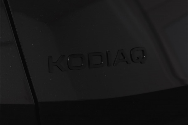Škoda Kodiaq 1.5 TSI PHEV Sportline Business | DCC+ | Elek. Trekhaak | Dig. Cockpit | Adapt Cruise | Memory | Winterpakket | Camera | NAV + App. Connect | ECC | DAB | Elek. Klep | LM 20" | 3559 Škoda Kodiaq 1.5 TSI PHEV Sportline Business | DCC+ | Elek. Trekhaak | Dig. Cockpit | Adapt Cruise | Memory | Winterpakket | Camera | NAV + App. Connect | ECC | DAB | Elek. Klep | LM 20" | 3559