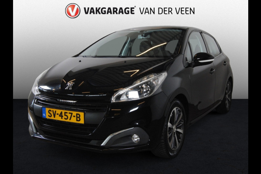 Peugeot 208 1.2 PureTech Allure Schuif/kanteldak! Apple Carplay Peugeot 208 1.2 PureTech Allure Schuif/kanteldak! Apple Carplay