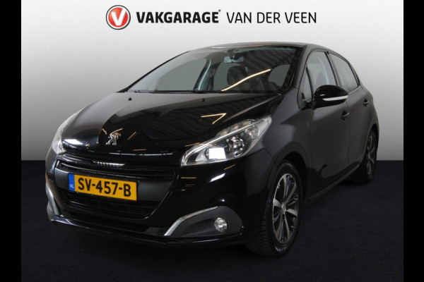 Peugeot 208 1.2 PureTech Allure Schuif/kanteldak! Apple Carplay Peugeot 208 1.2 PureTech Allure Schuif/kanteldak! Apple Carplay
