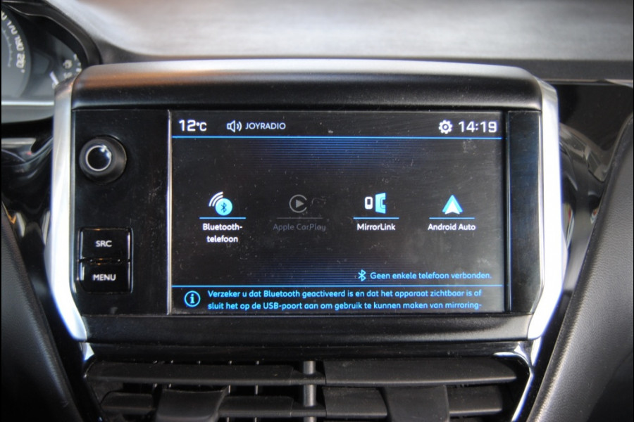 Peugeot 208 1.2 PureTech Allure Schuif/kanteldak! Apple Carplay Peugeot 208 1.2 PureTech Allure Schuif/kanteldak! Apple Carplay