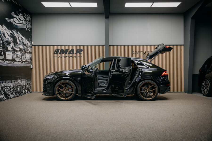 Audi RSQ8 4.0 TFSI RS Q8 quattro RSQ8 Urban!! Vossen HF5 24 inch, Akra, Full PPF Audi exclusief kleur Audi RSQ8 4.0 TFSI RS Q8 quattro RSQ8 Urban!! Vossen HF5 24 inch, Akra, Full PPF Audi exclusief kleur