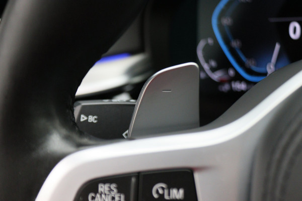 BMW 5 Serie 530e iPerformance High Executive M Sport Softclose, Camera, H&K, Head-Up, Apple Carplay, Trekhaak, Keyless BMW 5 Serie 530e iPerformance High Executive M Sport Softclose, Camera, H&K, Head-Up, Apple Carplay, Trekhaak, Keyless