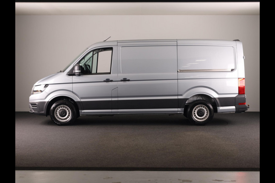 Volkswagen Crafter Trendline L3 2.0 TDI EU6 140 pk GVW 3.0T Zijschuifdeur links en rechts, Camera achter!! Volkswagen Crafter Trendline L3 2.0 TDI EU6 140 pk GVW 3.0T Zijschuifdeur links en rechts, Camera achter!!