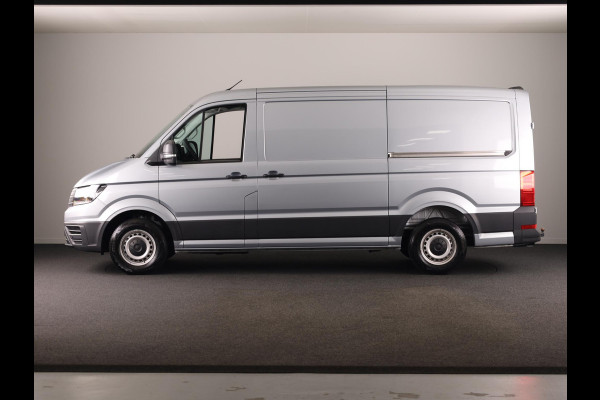 Volkswagen Crafter Trendline L3 2.0 TDI EU6 140 pk GVW 3.0T Zijschuifdeur links en rechts, Camera achter!! Volkswagen Crafter Trendline L3 2.0 TDI EU6 140 pk GVW 3.0T Zijschuifdeur links en rechts, Camera achter!!