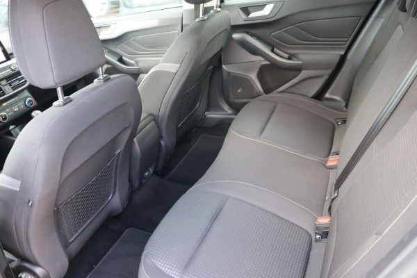 Ford Focus 1.0 EcoBoost Hybrid Trend Edition Business org.NL camera